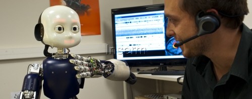 Man & robot : The Interspeech 2013 – August,28th – Lyon