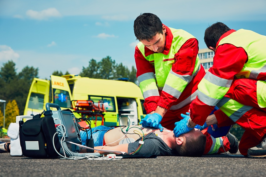 Refractory cardiac arrest: an aggressive ECPR strategy significantly increases patient survival