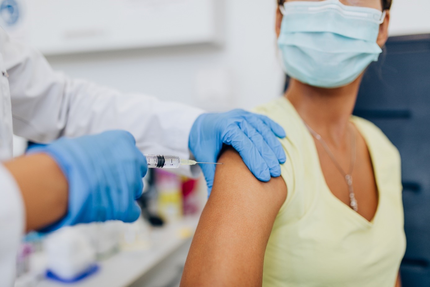 Trois premiers essais cliniques vaccinaux prévus à partir du mois de décembre via la plateforme COVIREIVAC de l’Inserm